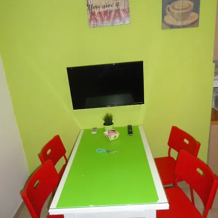 Mini Apartment